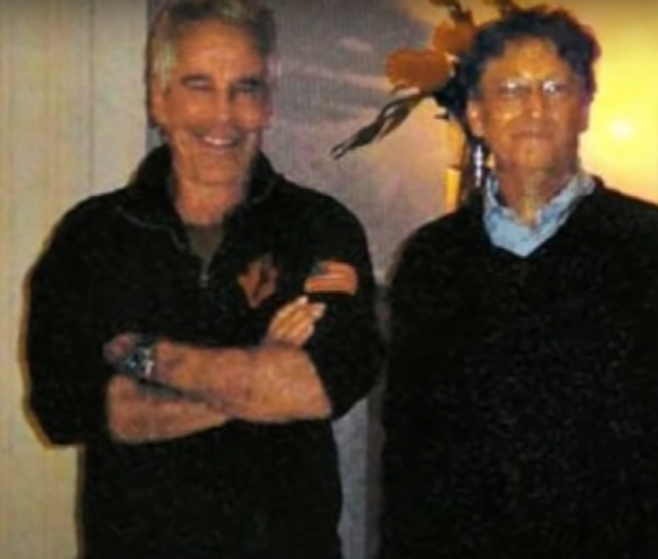 screenshot YouTube: DelCarajoTV: ”La Historia oculta de Bill Gates que nadie se atreve a contar: Es amigo de Jeffrey Epstein… 14.06.2020